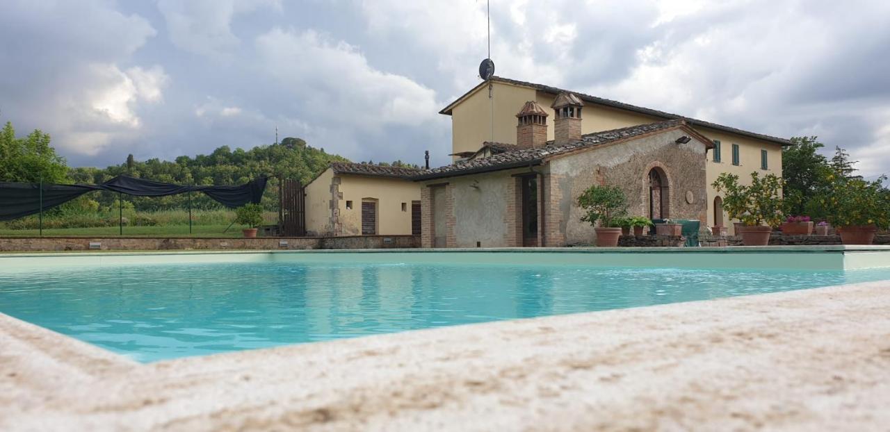 Villa Bruna 포지본시 외부 사진